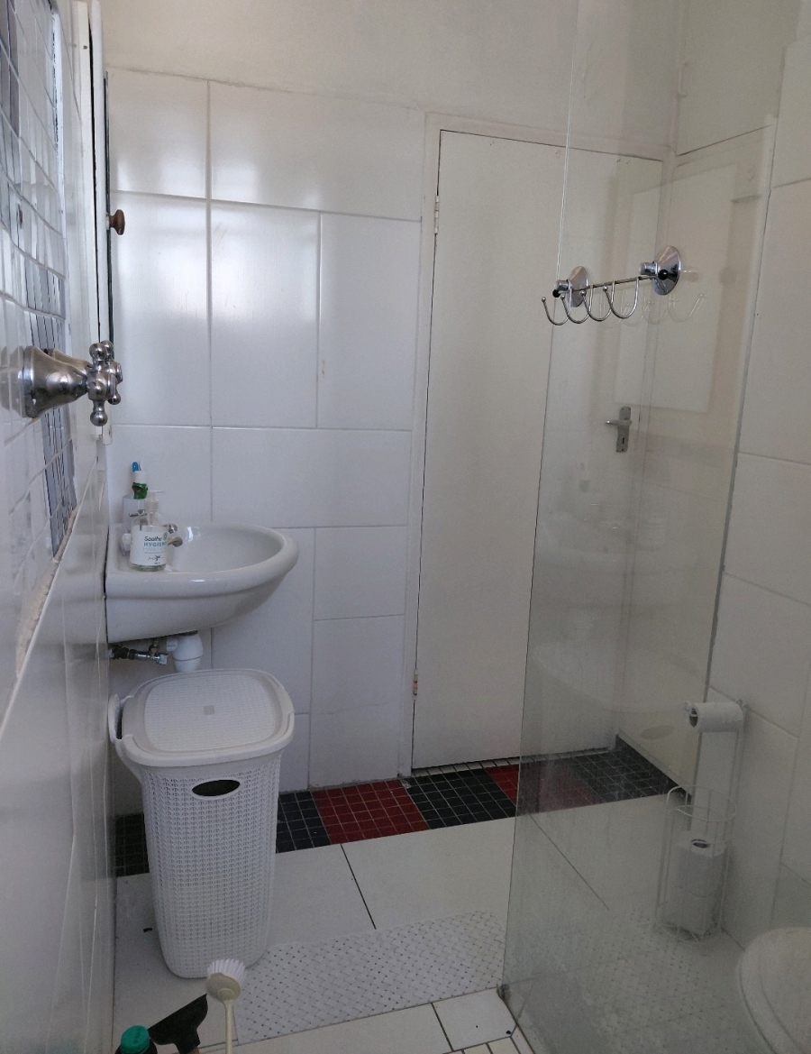 1 Bedroom Property for Sale in St Georges Park Eastern Cape